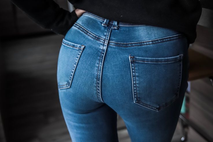 Jean Push Up : notre sélection shopping spéciale belles fesses 