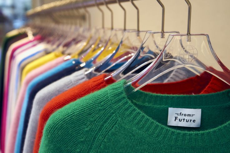 Flagship From Future à Paris : des pulls en cachemire à prix doux