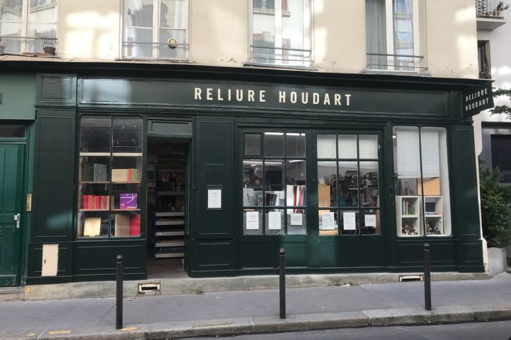 Journées du Patrimoine 2023 à l'atelier Houdart à Paris : l'art de la reliure et de la dorure
