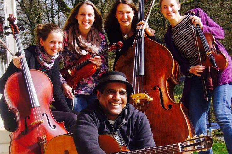 La musique malgache à l'honneur au Casino de Paris 