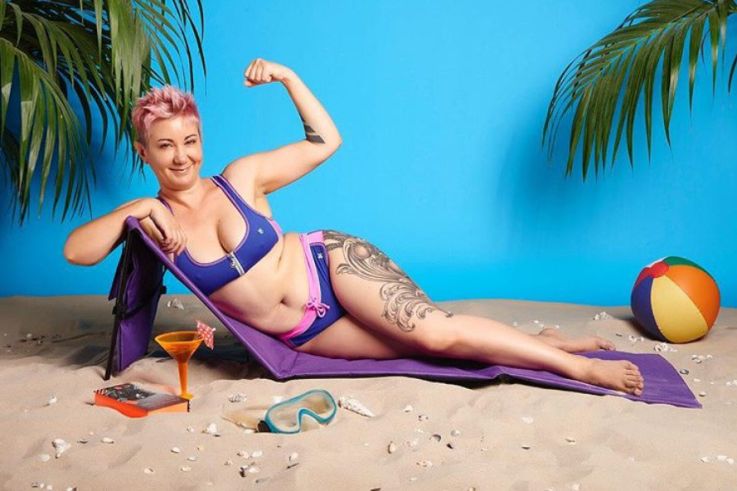 Une campagne d'affichage sauvage body-positive dans le métro parisien ! 