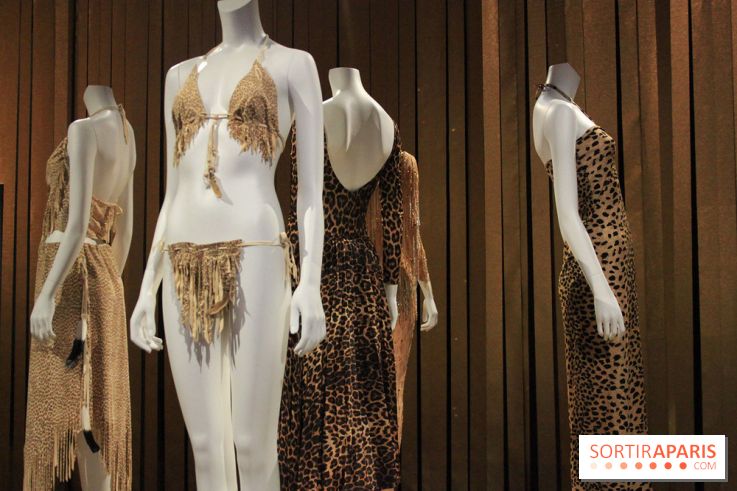 La garde robe de Dalida au Musée Galliera