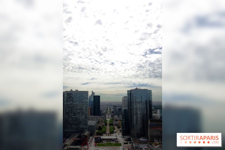 Réouverture du toit de la Grande Arche de La Défense