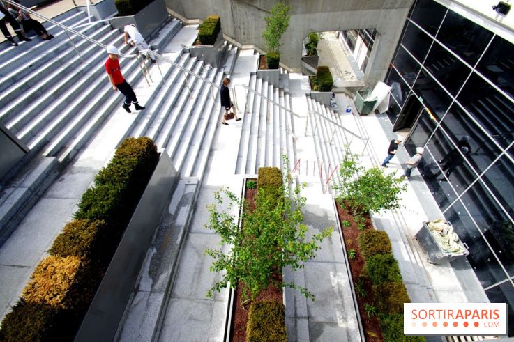 Réouverture du toit de la Grande Arche de La Défense