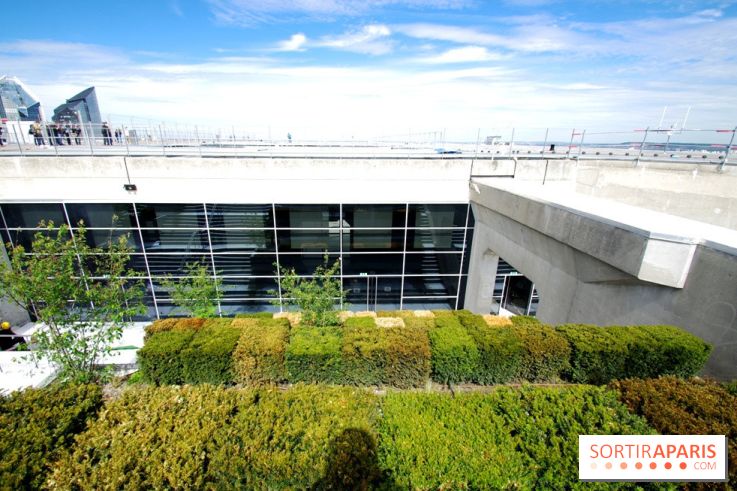 Réouverture du toit de la Grande Arche de La Défense