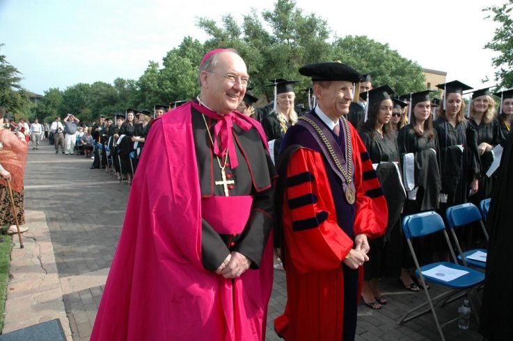 Mort du pape François : qui est Kevin Farrell, l'actuel Camerlingue du Vatican ?