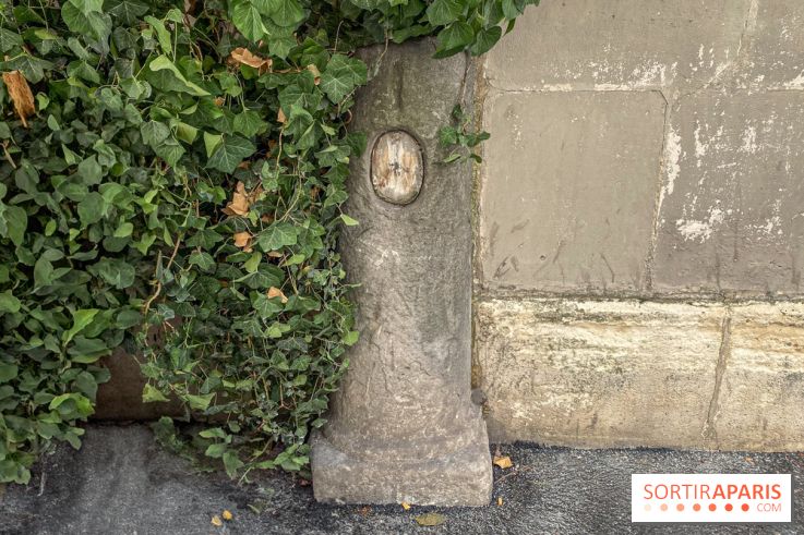 Le saviez-vous ? Il reste une seule borne milliaire à Paris, et elle est rue de Vaugirard