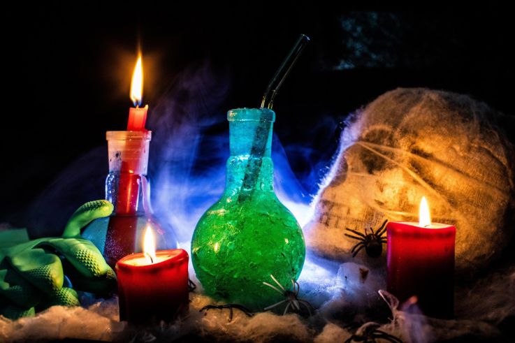 Halloween 2025 : le CNRS lance sa soirée effroyablement scientifique au Château de Button