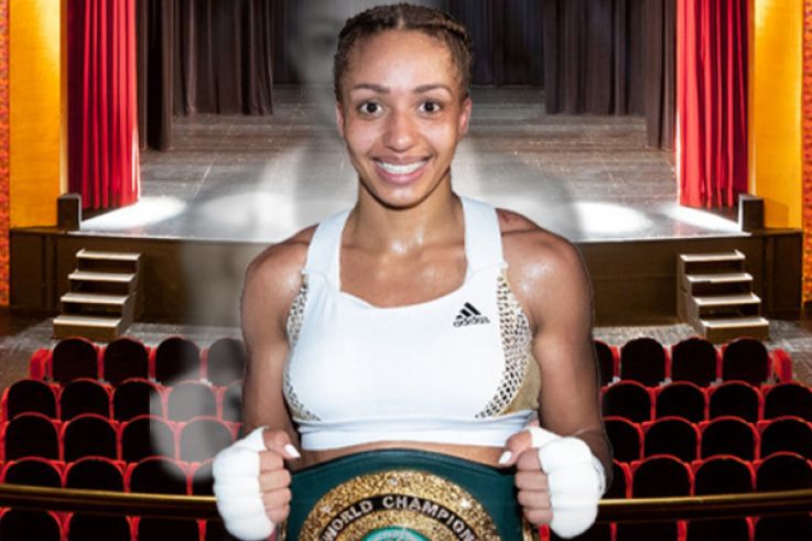Gala de boxe avec Estelle Yoka Mossely au Casino Barrière d'Enghien-les-Bains
