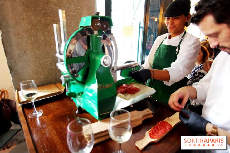 Dépôt Legal by Christophe Adam