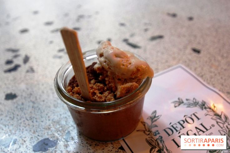 Dépôt Legal by Christophe Adam