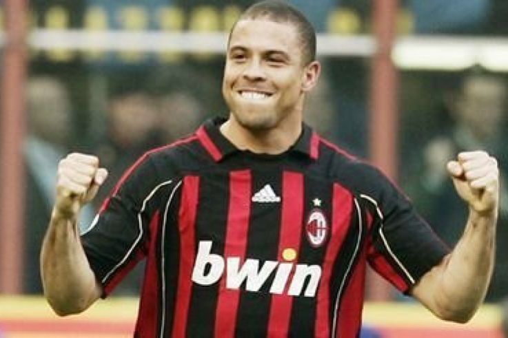 Socrates - "Ronaldo aurait dû aller au PSG"