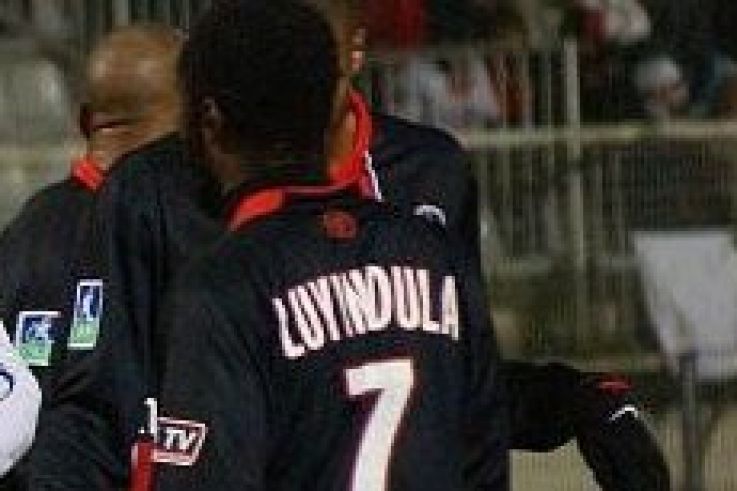 Luyindula - "Ma priorité est de rester à Paris"