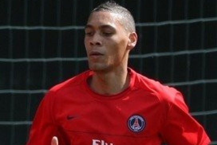 Hoarau - "Ni en vacances, ni en récréation"