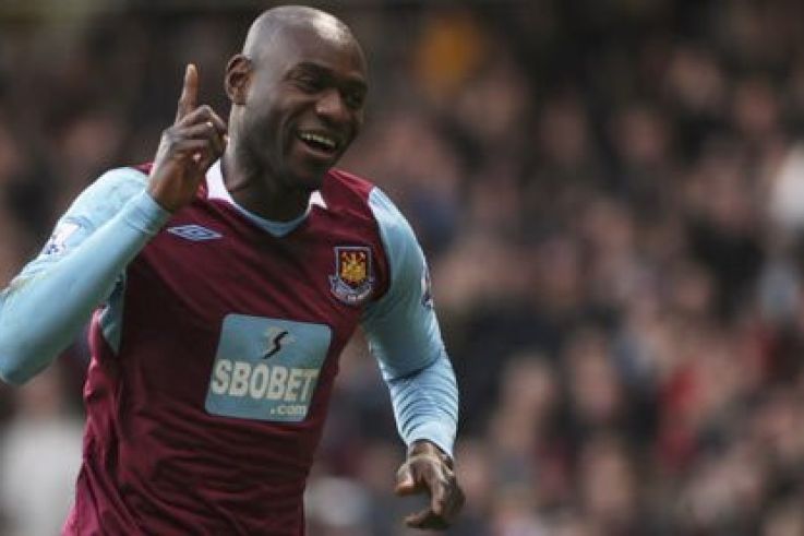 Ilunga restera en Angleterre