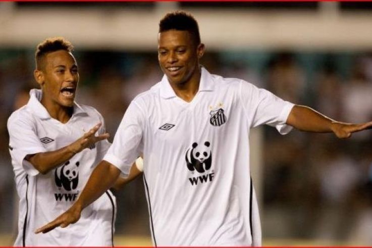 L''étau se resserre pour André Felipe