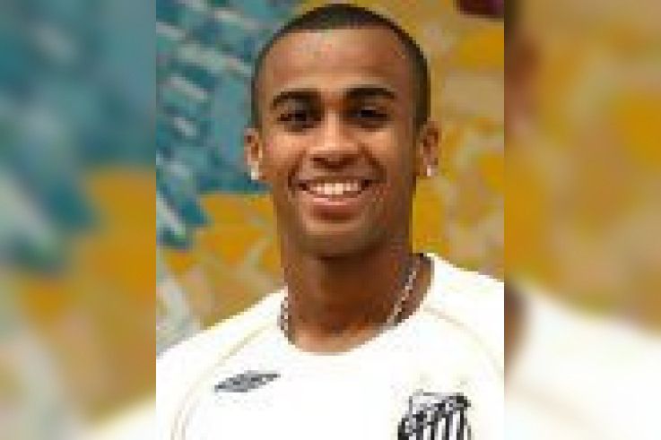 Paris dans la course pour Wesley