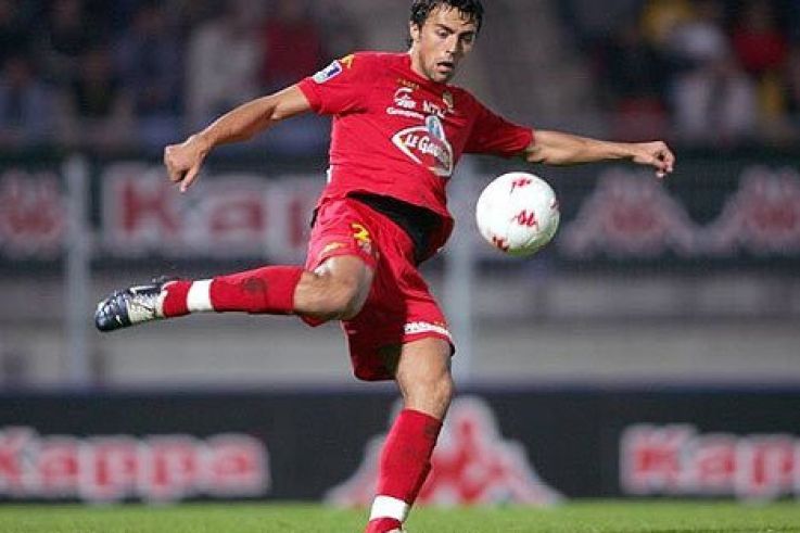 Basa de plus en plus proche