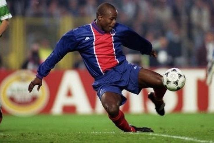 Dely Valdes en remet une couche !