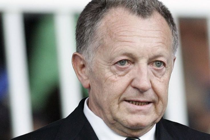 Aulas - "Paris favori pour le titre"