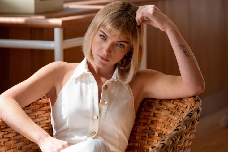 "Meurtres et Autres Complications" : série à suspens avec Violett Beane sur Disney+ 