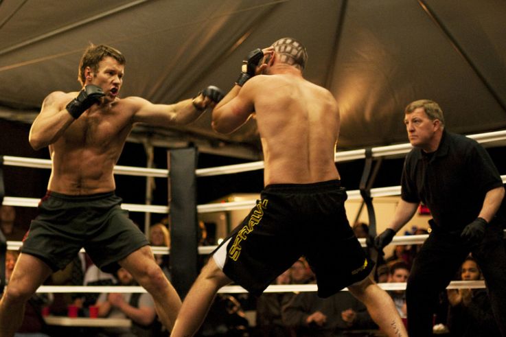 Warrior sur Prime Video : Un drame sportif intense avec Tom Hardy et Joel Edgerton