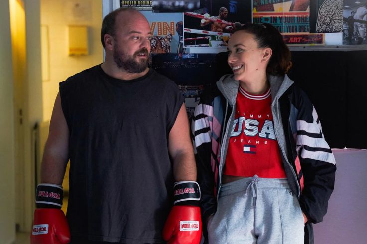 Challenger, une comédie de boxe avec Alban Ivanov, Audrey Pirault et Soso Maness