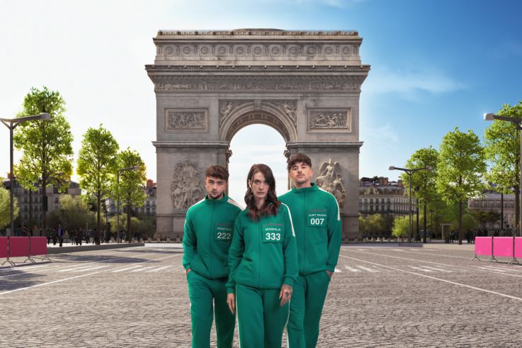 "1, 2, 3 Soleil" version Squid Game avec Maghla, Just Riadh et Inoxtag sur les Champs-Elysées