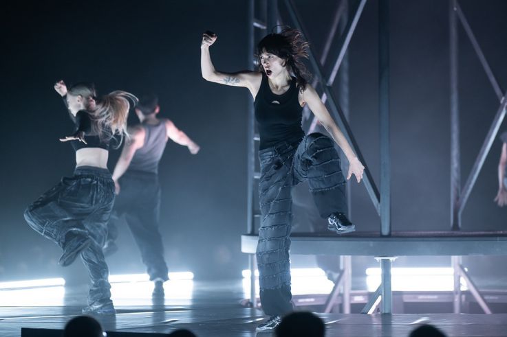 360 de Mehdi Kerkouche : une fête chorégraphique à ciel ouvert pour tous les publics