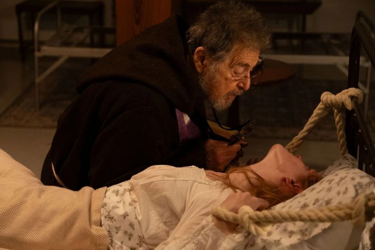 The Ritual – L’Exorcisme d’Emma Schmidt : Ashley Greene Khoury, Al Pacino