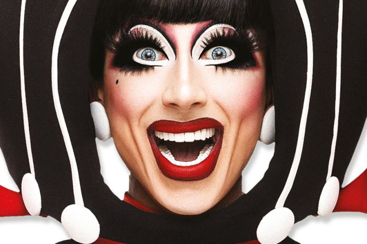 Bianca Del Rio aux Folies Bergère avec It Gets Bitter