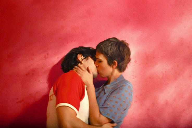 Viva : Aina Clotet explore les désirs et les choix d’une femme de 40 ans