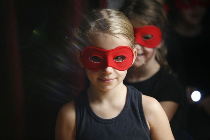 Coronavirus : les enfants devront-il porter un masque à l'école ?