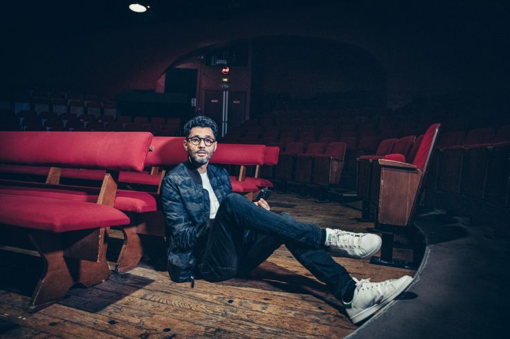 Tony Saint-Laurent à l'Apollo: "Efficace", un Stand-Up Hilarant