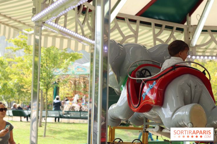 Le Village des Manèges provisoire du Jardin d'Acclimatation
