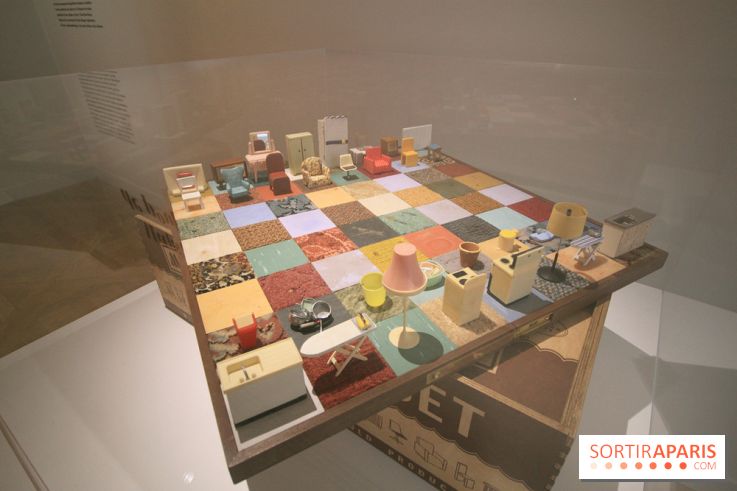 Women House à la Monnaie de Paris - Rachel Whiteread, Modern Chess Set, 2005