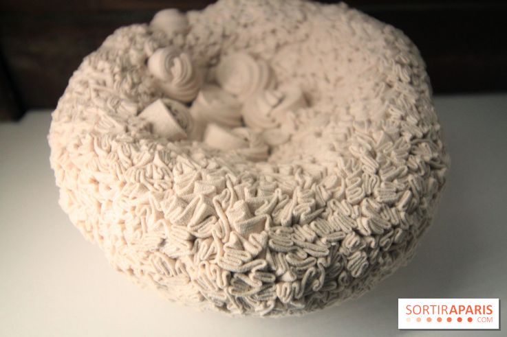 Un monde de plis à la chapelle Expiatoire