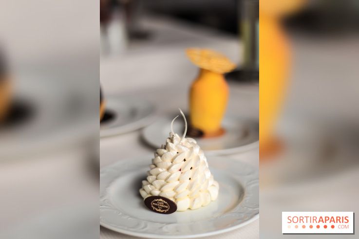 Le restaurant-salon de thé Pouchkine Madeleine