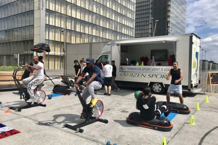 Séance de sport solidaire à la BNF de Paris 