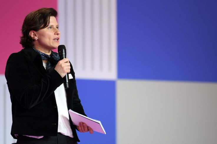 JO Paris 2024 : la ministre des Sports avertit d'un possible dépassement de budget 