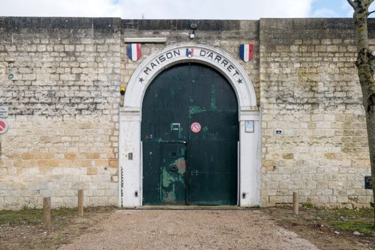 L'ancienne prison de Compiègne en vente sur Leboncoin 