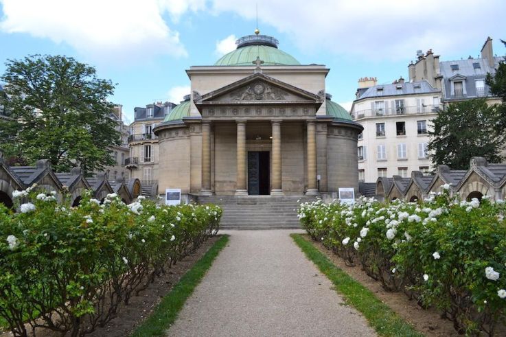 Paris : des ossements de la Révolution retrouvés dans les catacombes de la chapelle Expiatoire ? 