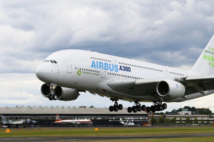 Airbus prévoit de supprimer 15 000 postes, dont 5 000 en France
