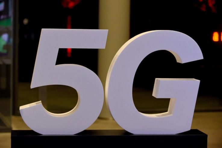 5G : des élus écologistes de Paris demandent un moratoire avant le déploiement