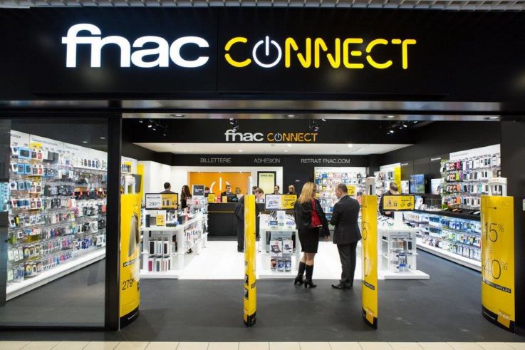 Les magasins Fnac-Darty restent ouverts pendant le confinement