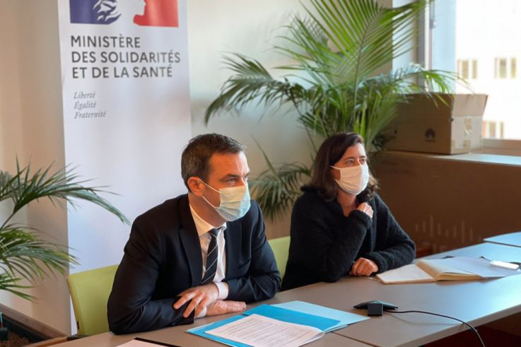 Covid : l'objectif des 5000 cas par jour ne sera pas atteint le 15 décembre selon Olivier Véran