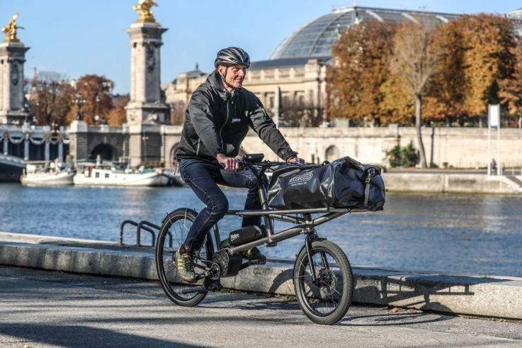 Valeo lance un vélo avec assistance électrique et boîte de vitesses automatique