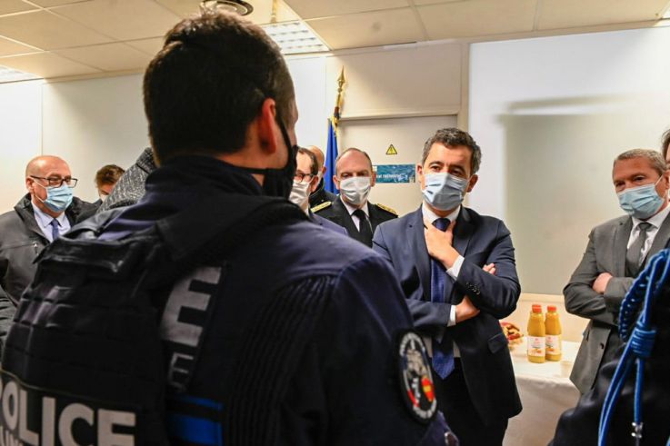 Police : Darmanin veut créer une "réserve opérationnelle" de 30 000 policiers 