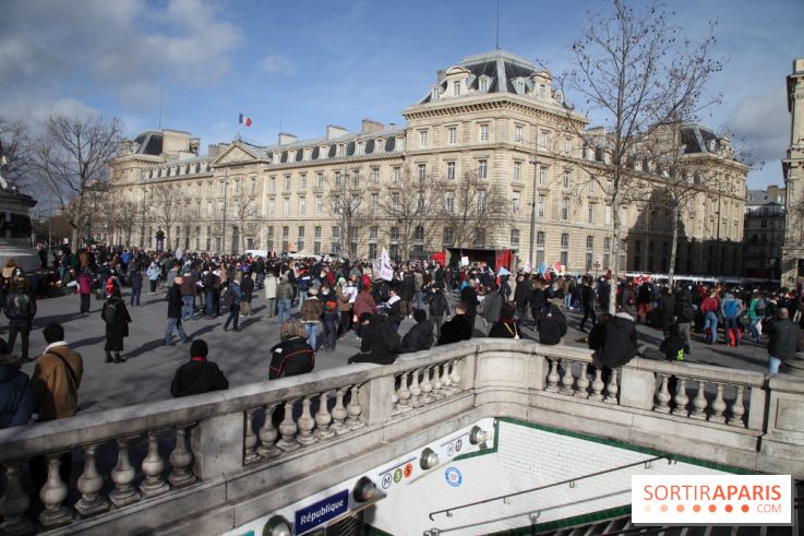 Manifestation nationale pour les libertés place de la République à Paris - nos photos 