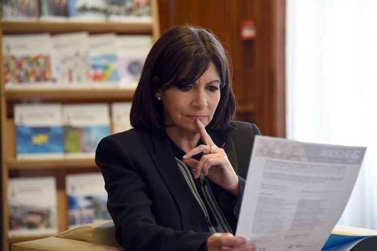 Présidentielle 2022 : Anne Hidalgo veut réunir les maires de France avant les vacances